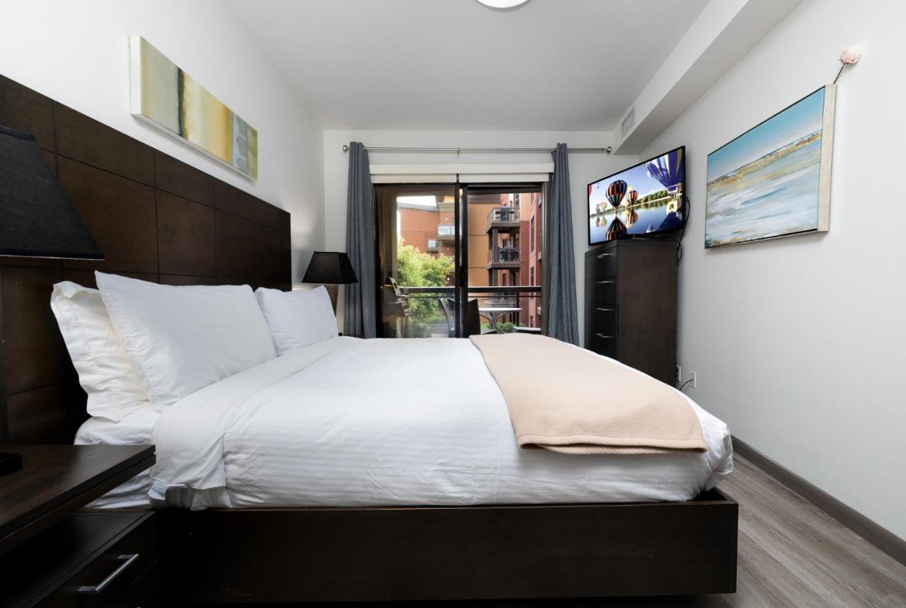 Upgraded Lakeside Resort Dream Vacation Home Kelowna Eksteriør billede