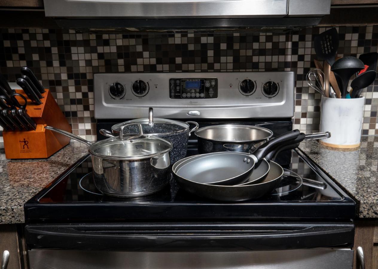 Upgraded Lakeside Resort Dream Vacation Home Kelowna Eksteriør billede