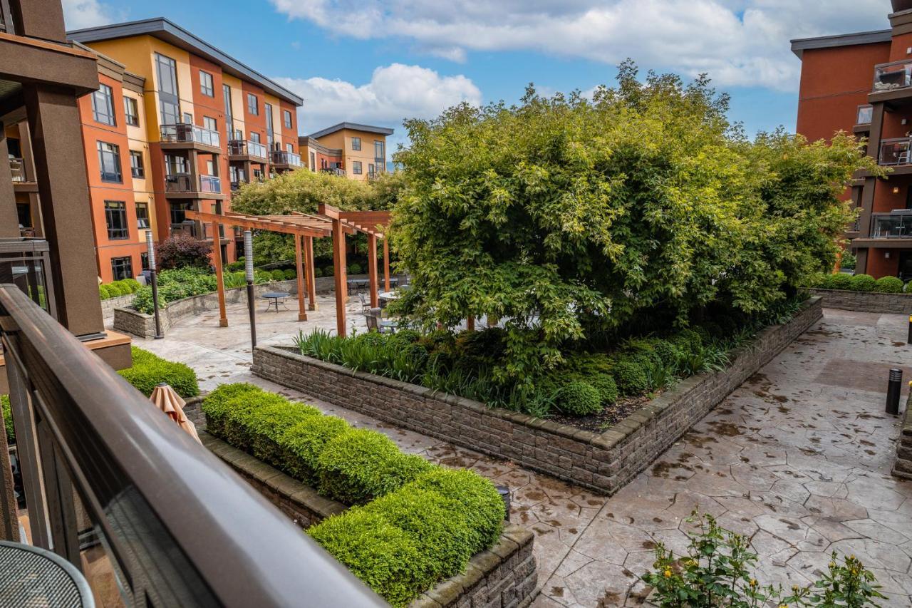 Upgraded Lakeside Resort Dream Vacation Home Kelowna Eksteriør billede